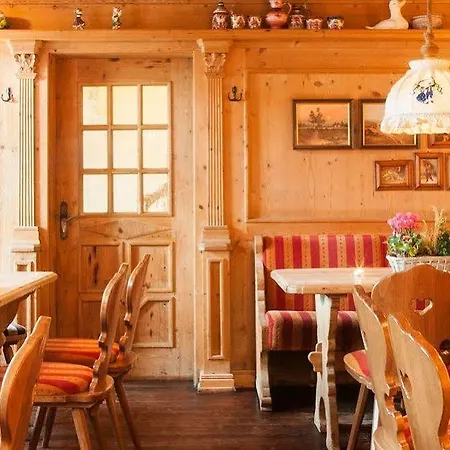 فندق Landgasthof & Jagdhof 3*